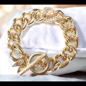 Victoria Secret goldstone angel wing toggle Bracelet